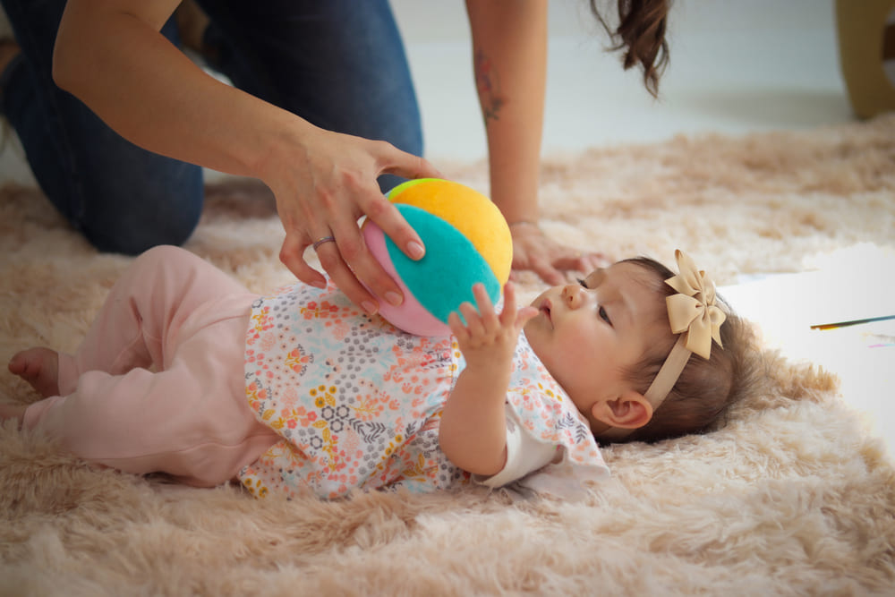 Coordinación ojo-mano: Ejercicios de estimulación para tu bebé