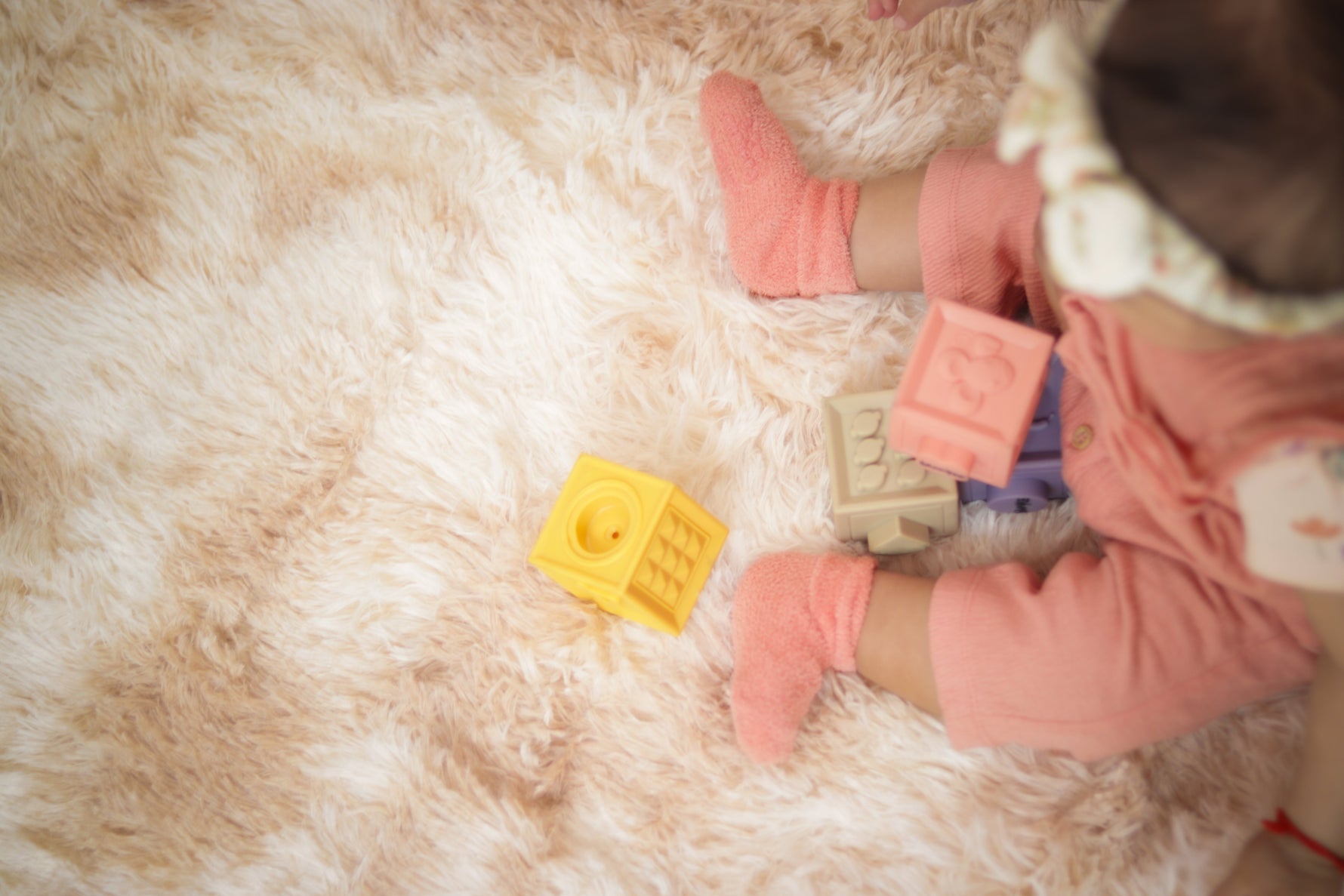 Impulsa el desarrollo de tu bebé durante su tercer trimestre.