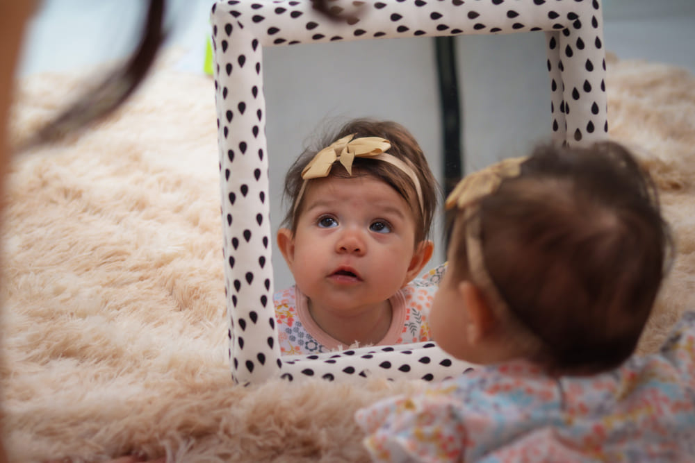 Espejos para Bebé y el Método Montessori