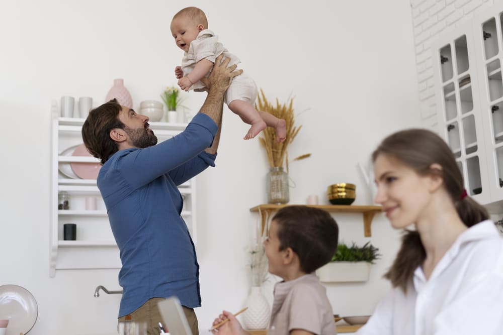 ¿Qué estilo de crianza tienes? Guía con tipos y ejemplos